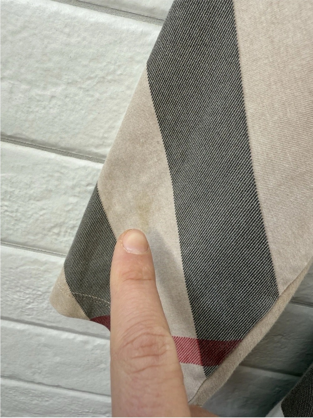 Authentic Burberry Nova Check Shirt - Good Condition - size small - Picture 4 of 6